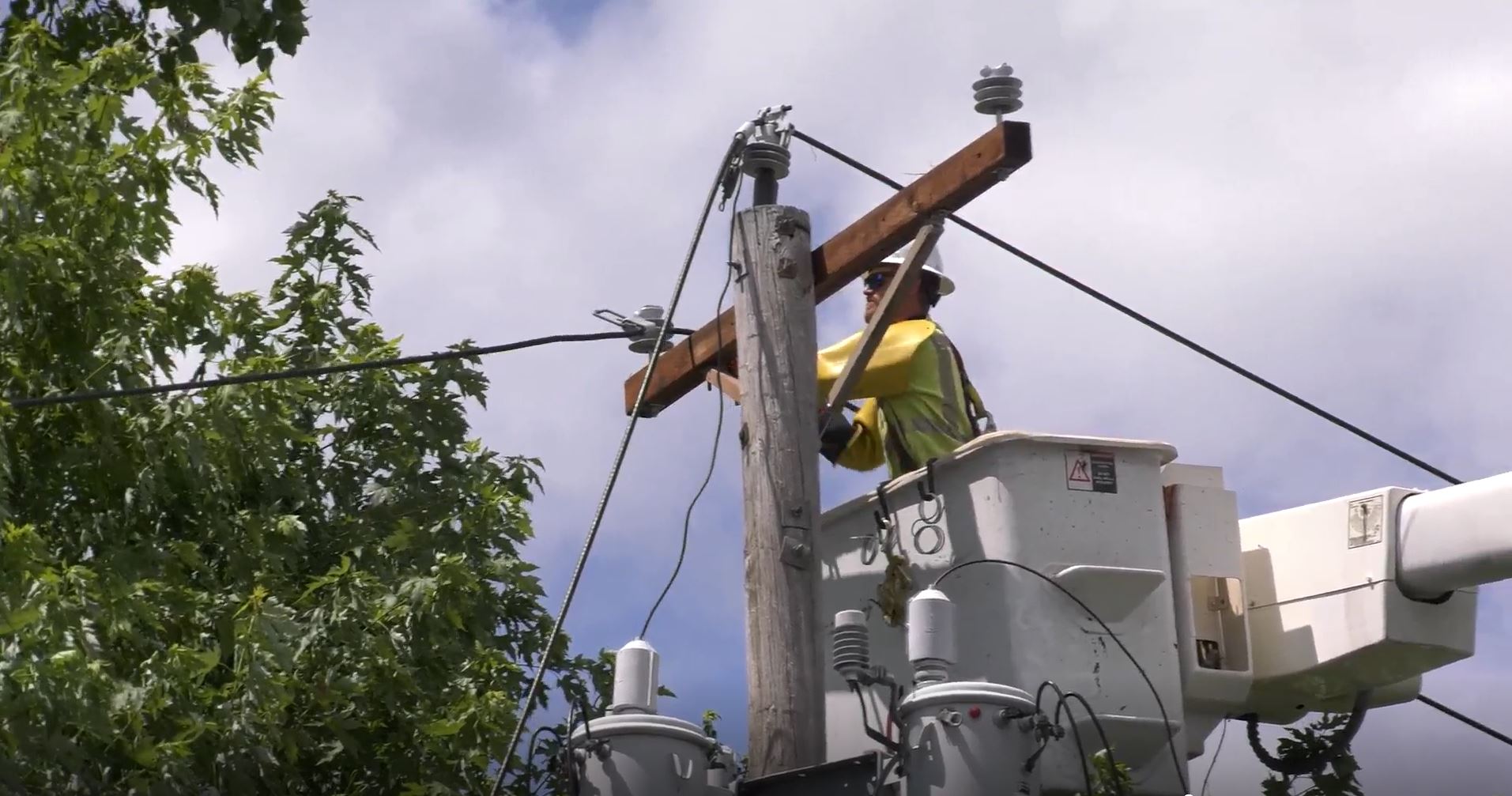 lineman working