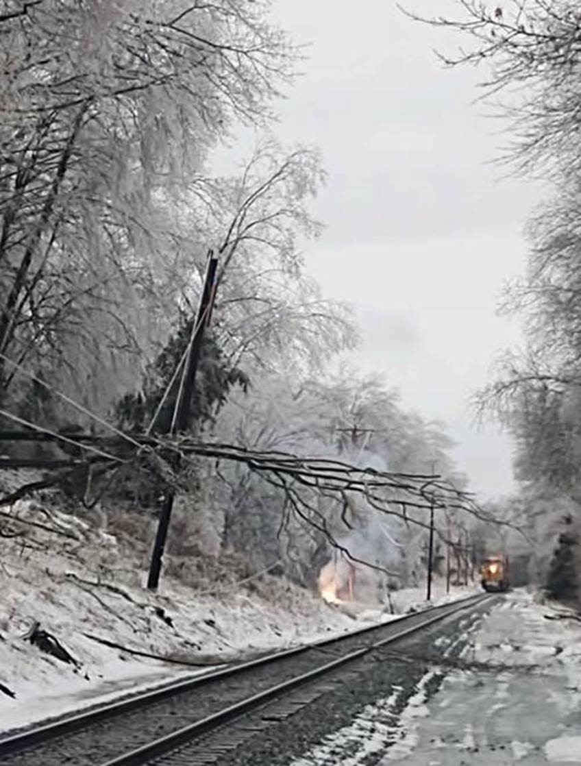 02042022_wires down csx train.jpg